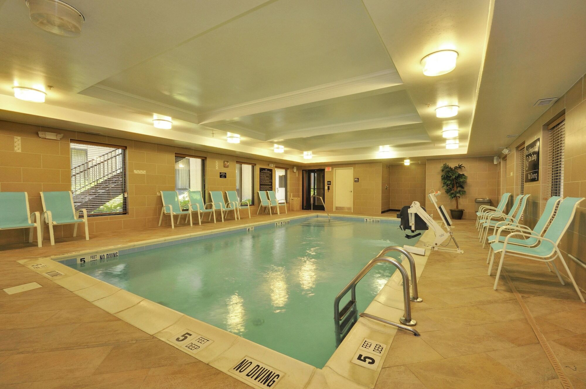 Hampton Inn Jericho - Westbury 외부 사진