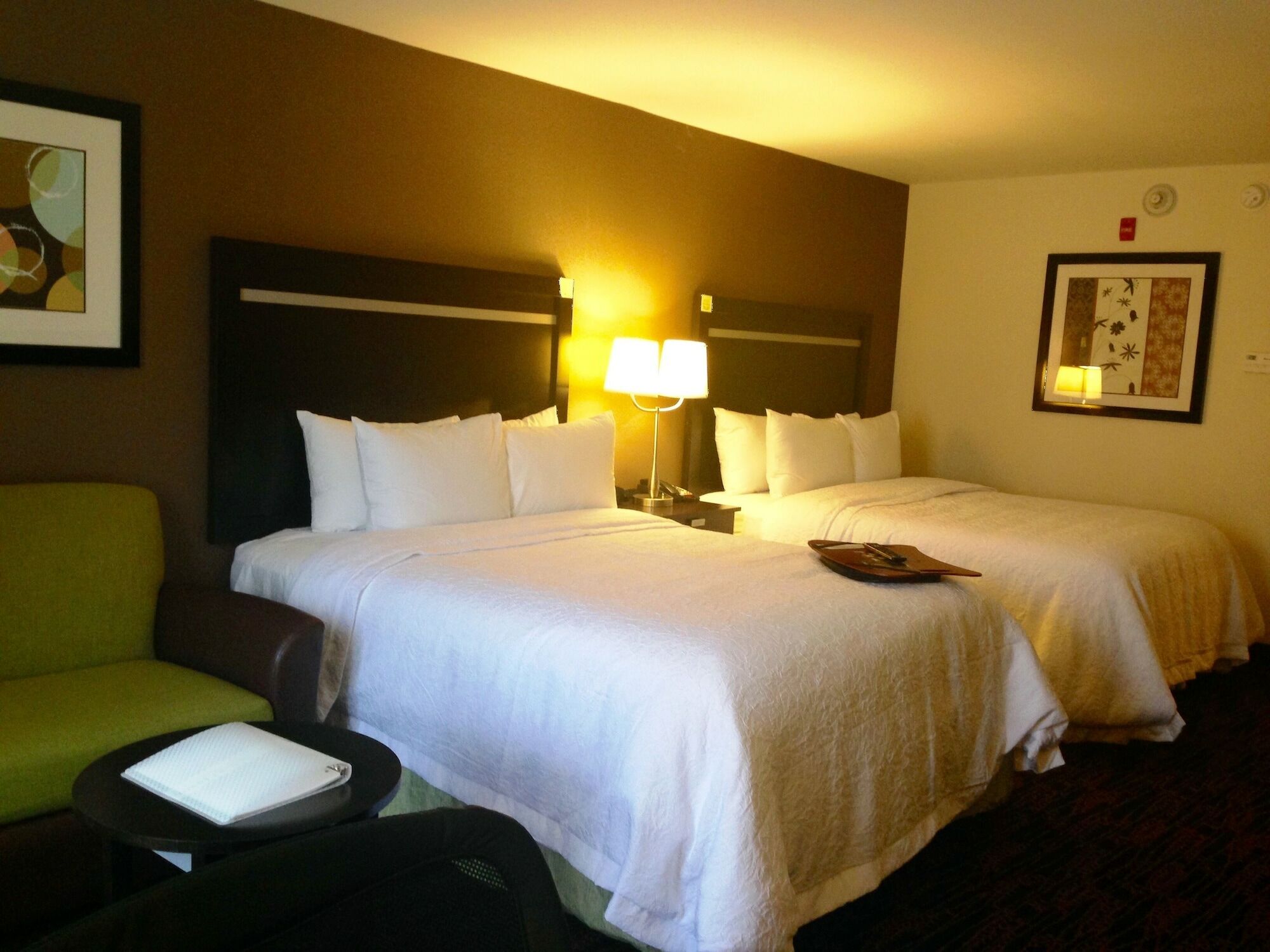 Hampton Inn Jericho - Westbury 외부 사진